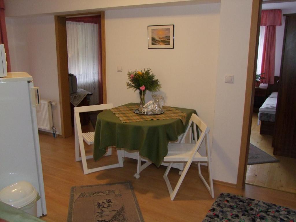 Rajna Apartmanhaz Bogács Стая снимка